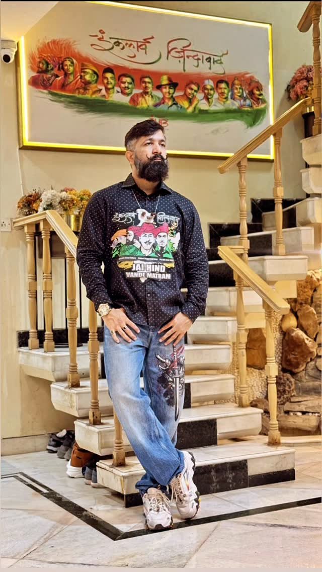 shifuji_jaihind 게시물 이미지: जो पीछे फ्रेम में हैं, वही आज हमारी ढाल...