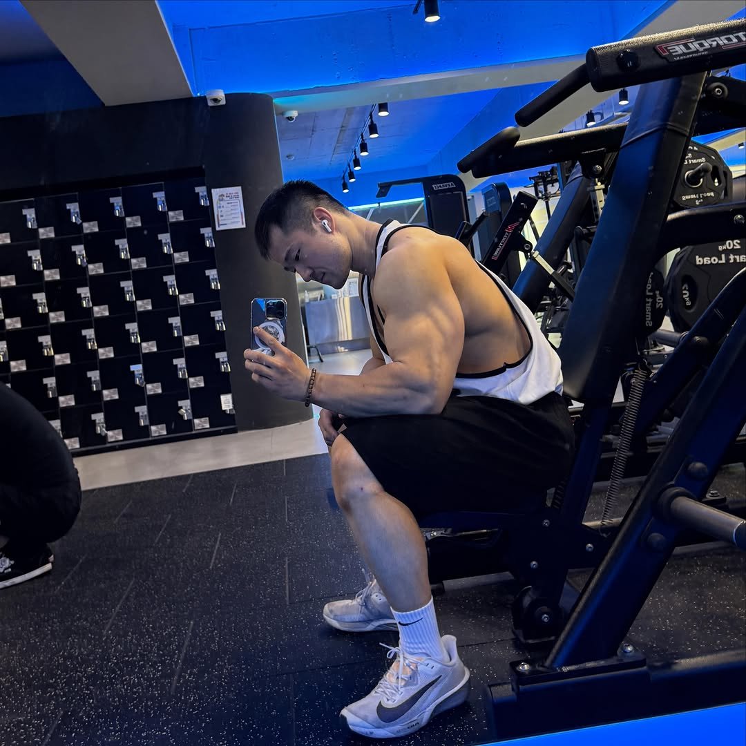 shin_bodybuilding 게시물 이미지: 차근차근 #보디빌딩