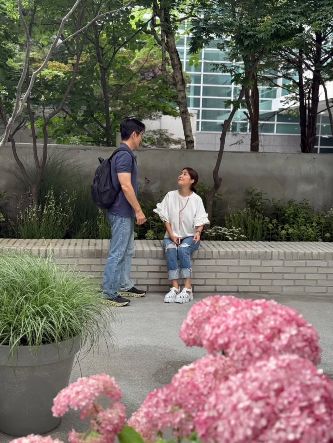 Photo by 신애라 on August 04, 2025. May be an image of 2 people, prairie gentian and text.