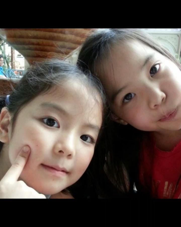 shinaela_if 게시물 이미지: 아이들이 어렸을때 재롱잔치에 가면 괜히 눈물이났어요
기특하기도하고, 
그저...