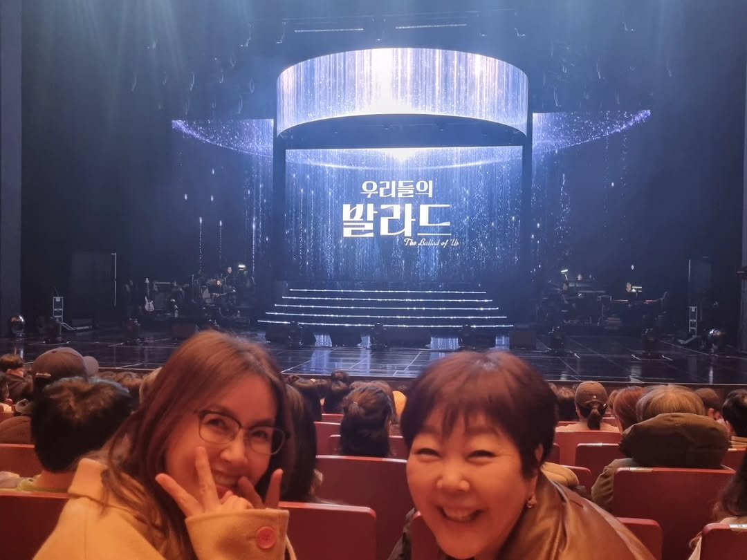 shinaela_if 게시물 이미지: 어쩜이리 잘할까요^^
엄마팬심으로 실컷박수치다 왔네요
멋진 다음세대 싱어들...