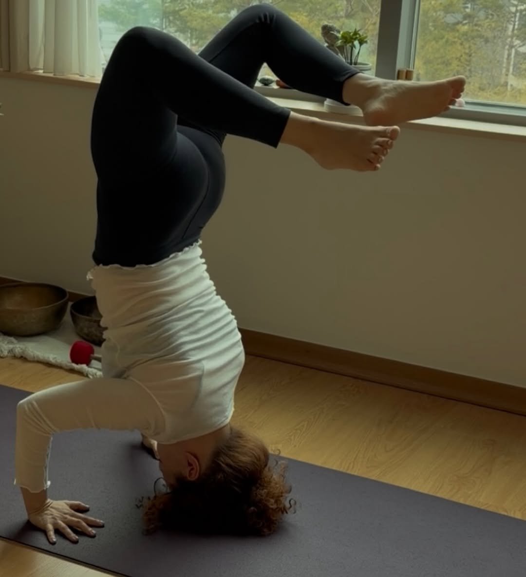 Photo shared by 김신혜 on April 18, 2026 tagging @official.dhyani. May be an image of yoga and text.