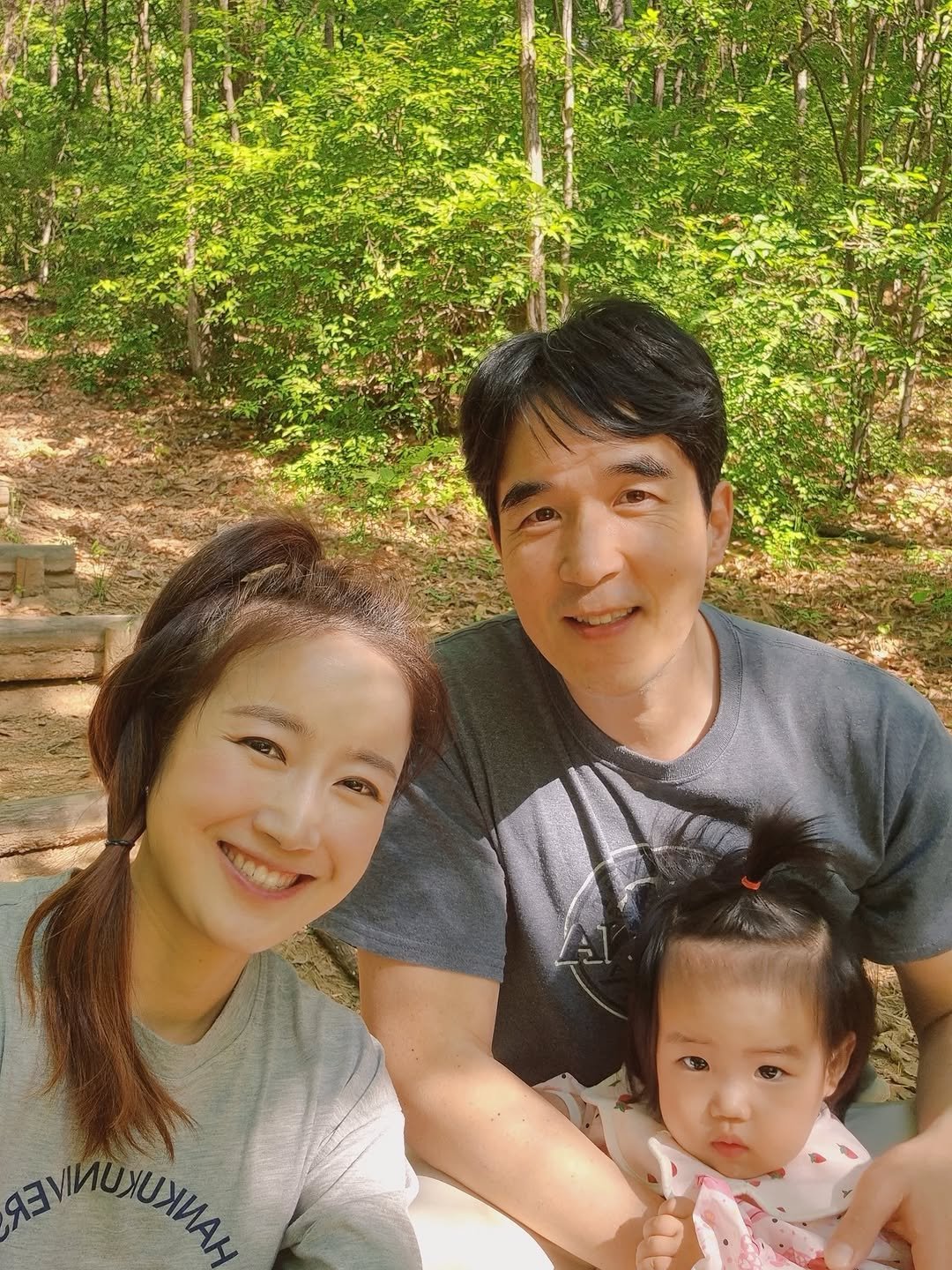 shiny_jaeyoung_kim 게시물 이미지: 트위티 두 발로 직접 등산한 첫 날! 
매번 아기띠, 힙시트 등에서...