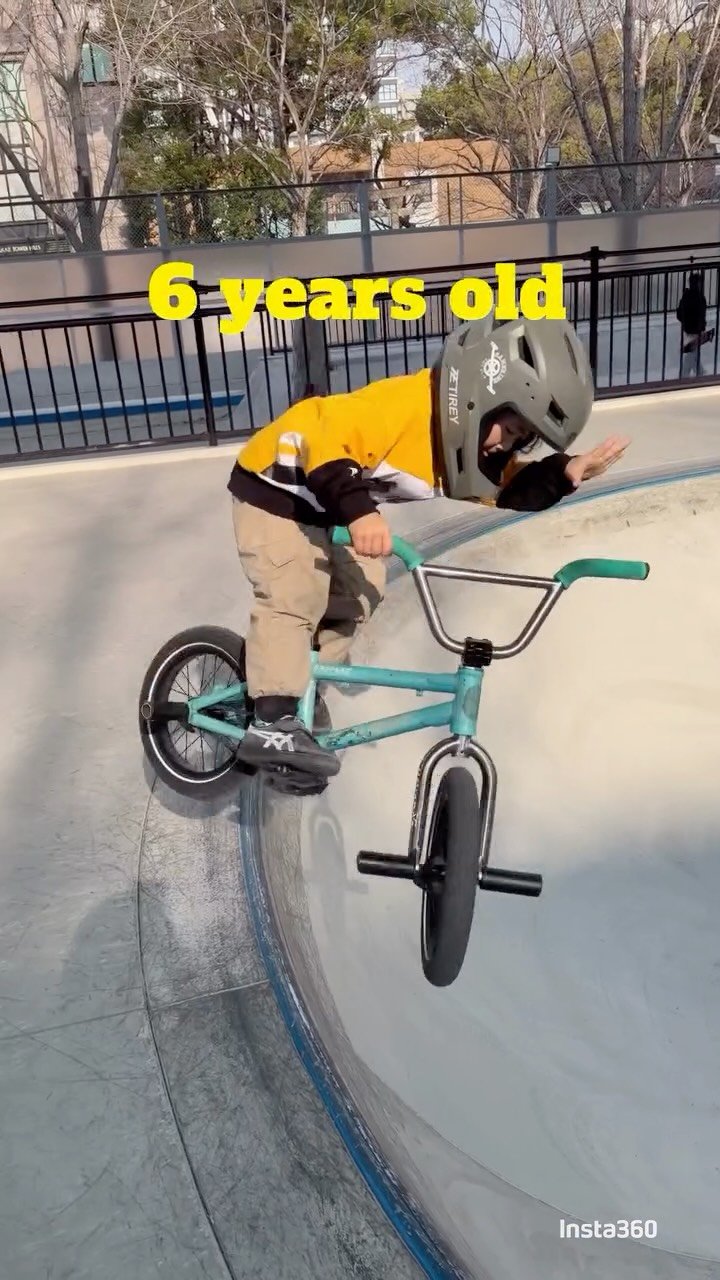 shion_bmx1010 게시물 이미지: 2026年もパークもストリートも
スキルを磨いていきます🔪💖

Hone my...