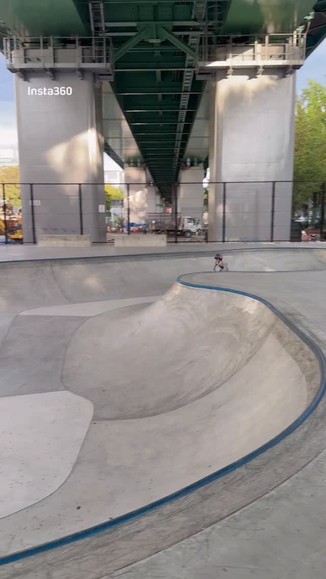 shion_bmx1010 게시물 이미지: First time💁💁
📍若宮スケートパーク🛹🚲

Thanks for your...