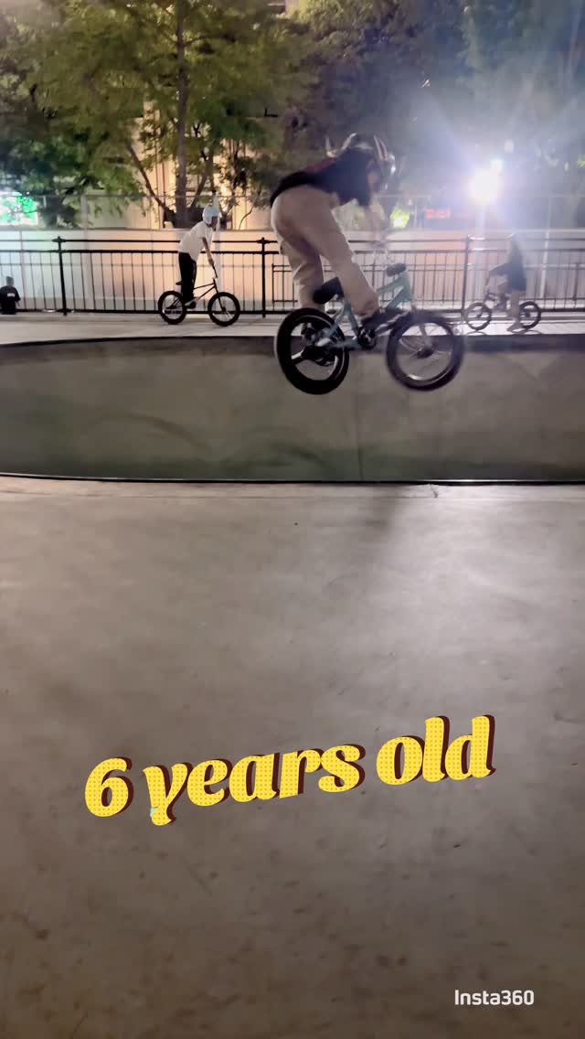 shion_bmx1010 게시물 이미지: 🥣⚽️⚾️🎱🏀

Thanks for your support @tireybikeco...