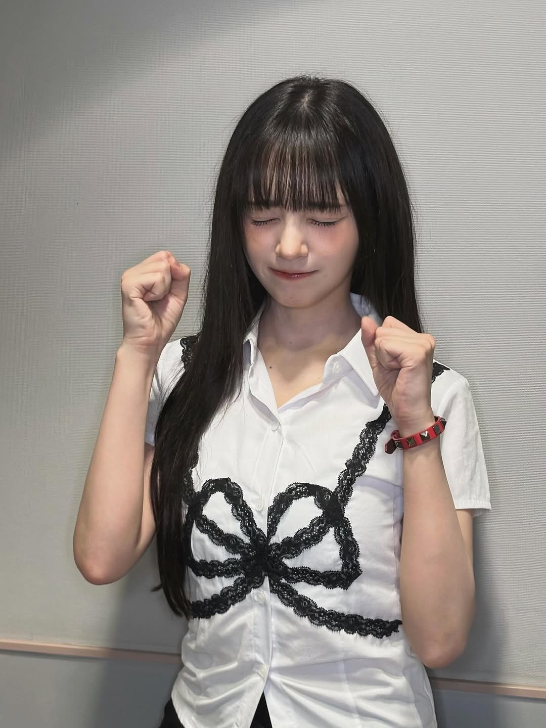Photo by MASHIRO on July 25, 2025. May be an image of 1 person, hair, top and text.
