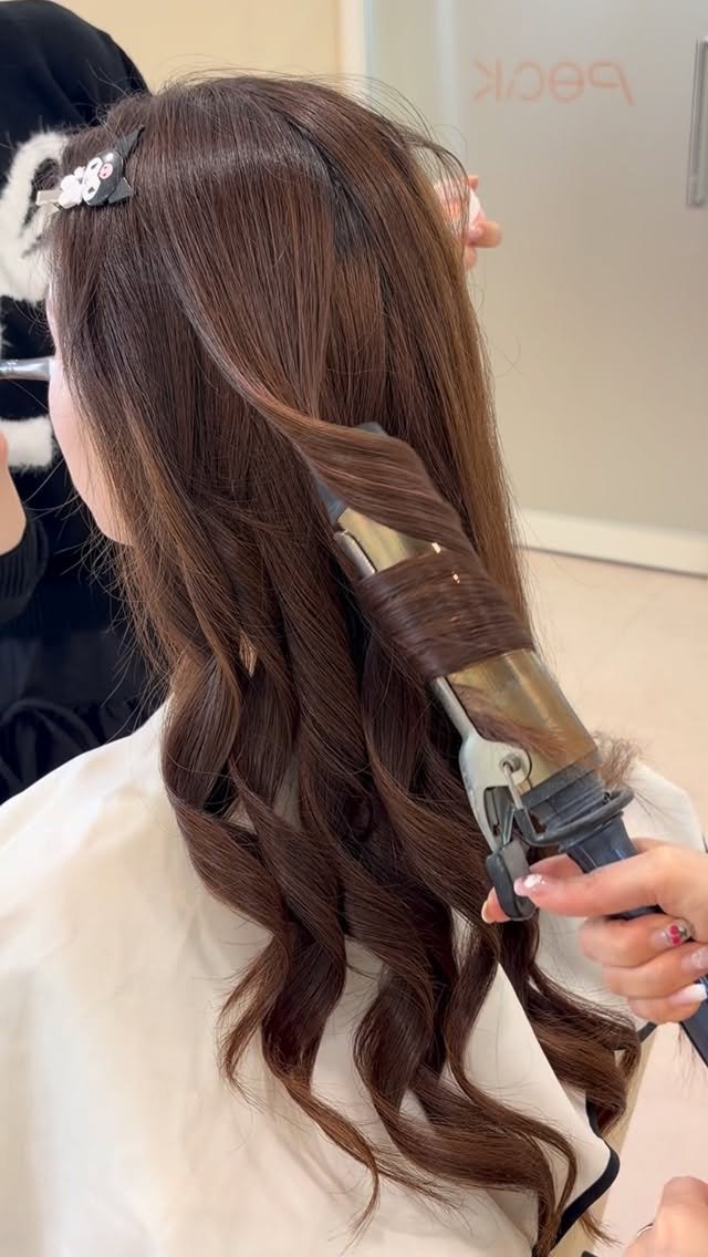 shoni_room 게시물 이미지: 대회준비로 방문해주신 고객님💕

풍성 웨이브로 연출해드렸어요🎀