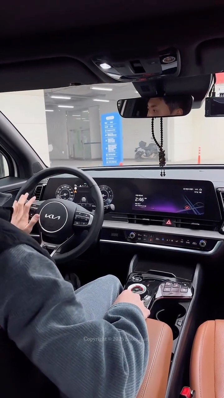 shoot_car 게시물 이미지: 컨디션 미침 🔥
2022 디 올 뉴 스포티지 1.6 2WD 시그니처 출고 완료...