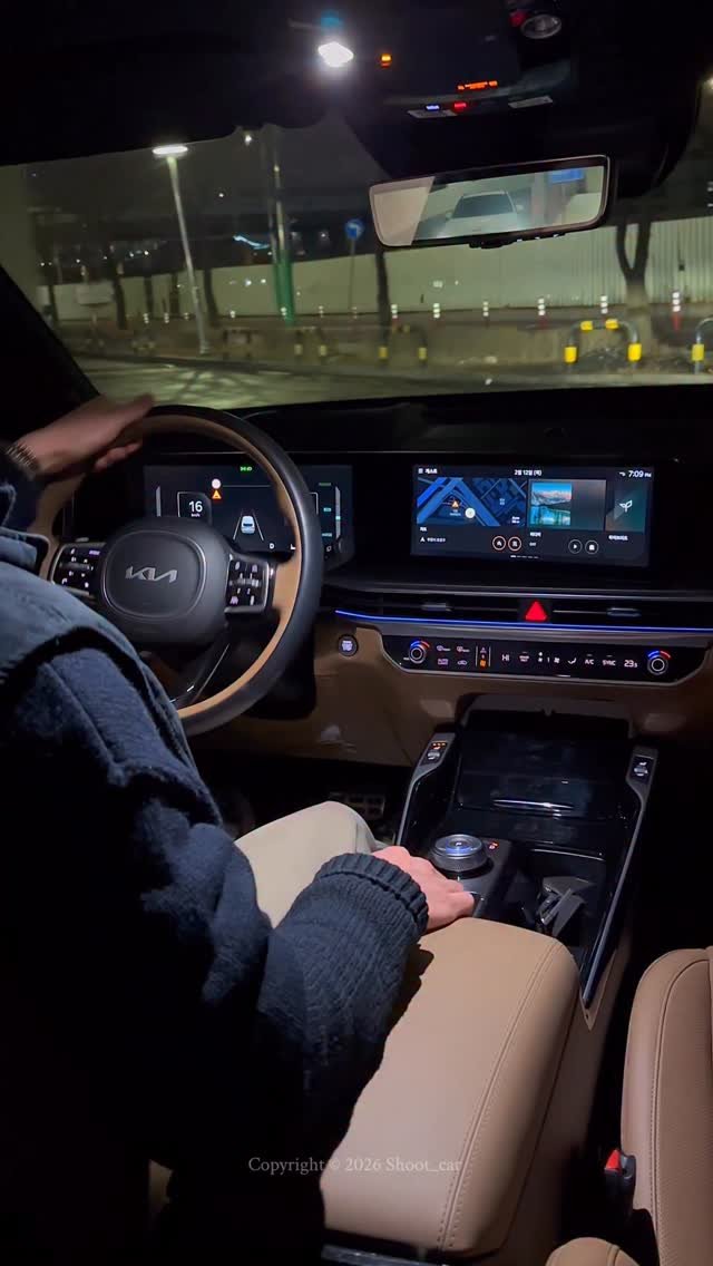 shoot_car 게시물 이미지: 크 너무 좋네..
2024 더 뉴 쏘렌토 4세대 MQ4 1.6T 하브 시그니처 출고...