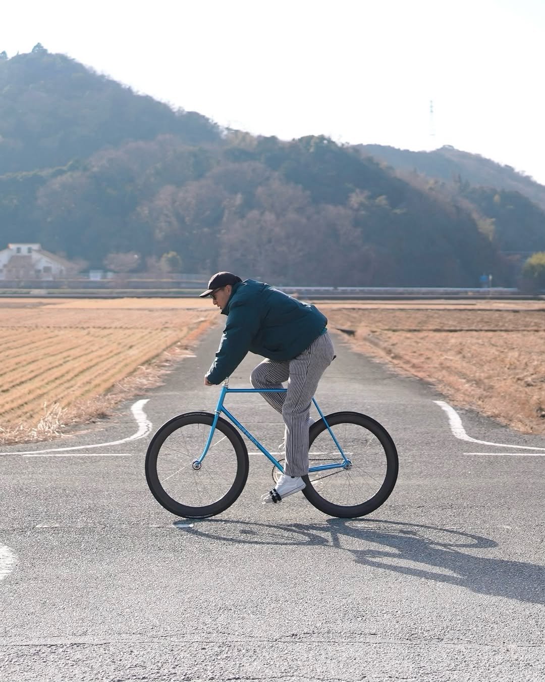 Photo by shota on January 18, 2026. May be an image of bicycle, tire, outdoors and text.