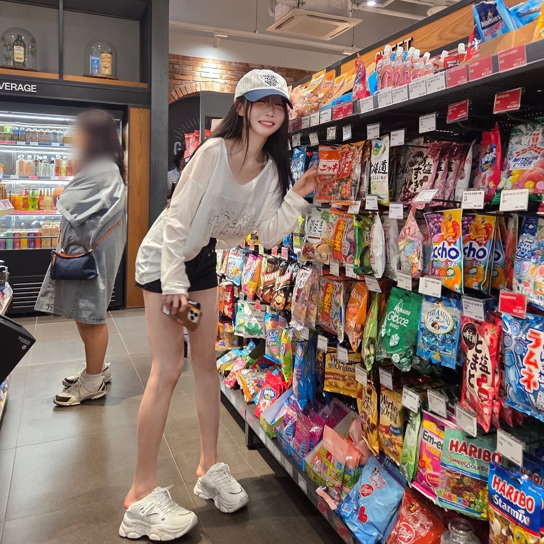 showa_shojo 게시물 이미지: 🍓🫐🍑 Which flavor is the best?#market #jam #fpy