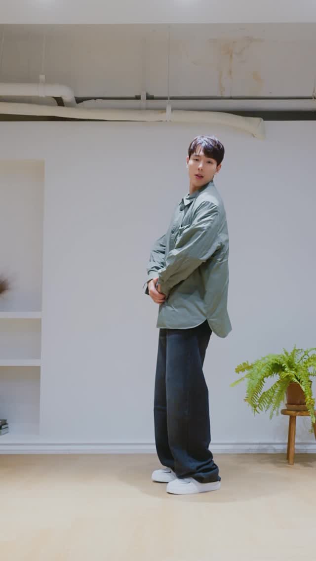 shownuayo 게시물 이미지: Do you have your calvins on? 

#광고 #캘빈클라인...