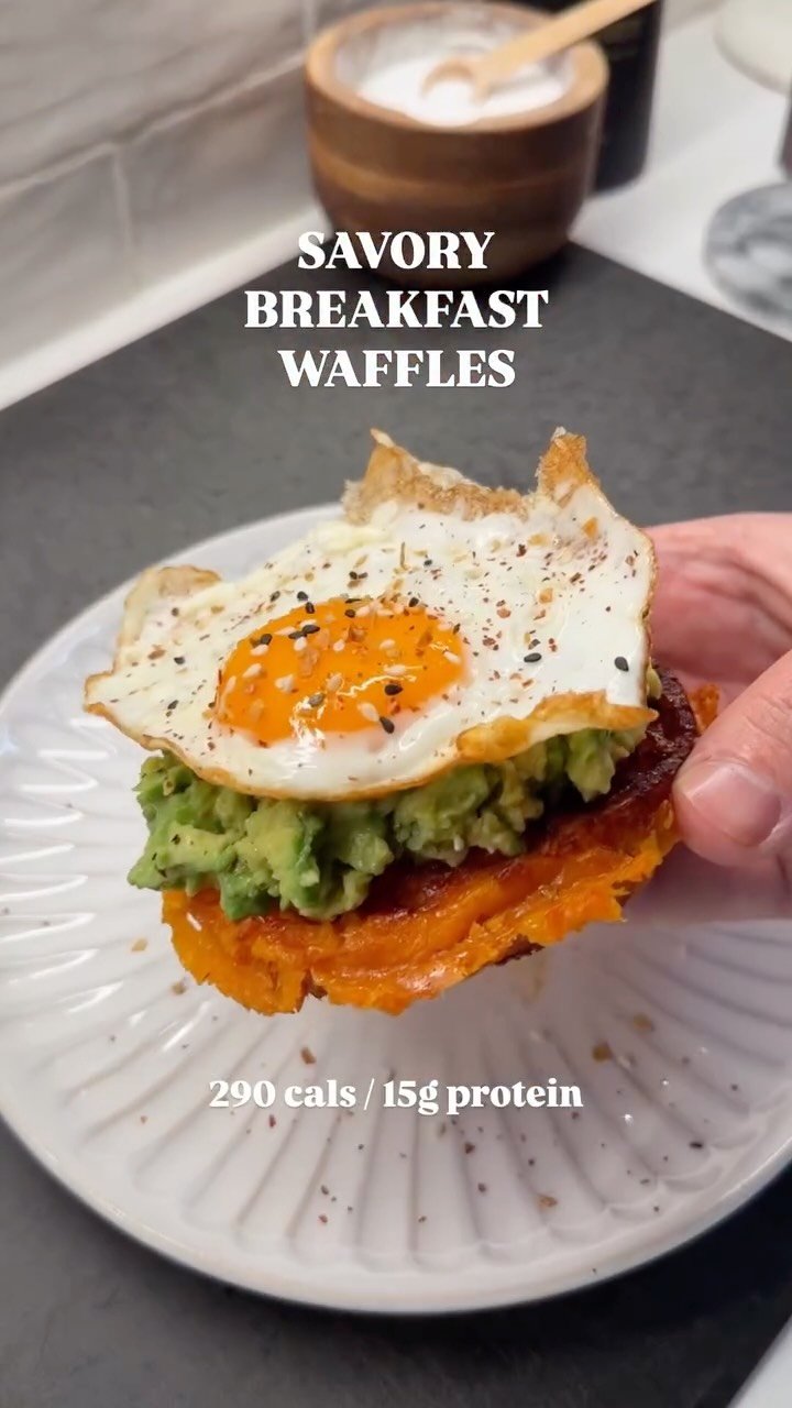 shredhappens 게시물 이미지: 🧇🥑Breakfast Sweet Potato Waffles

290...