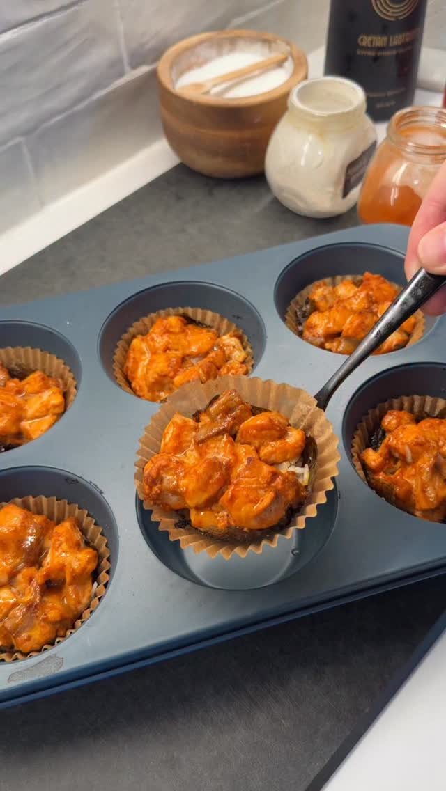 shredhappens 게시물 이미지: 🍣 Healthy Volcano Sushi Cups

Volcano or baked...