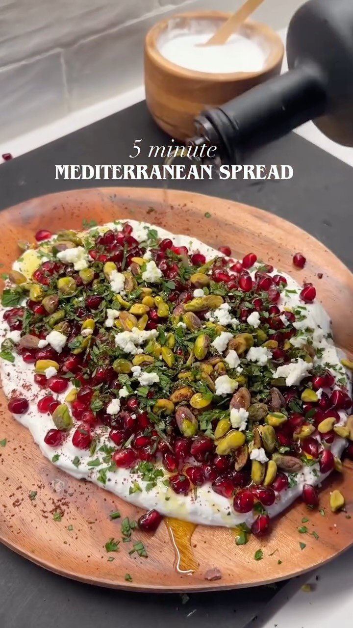 shredhappens 게시물 이미지: 💥5 Minute Pomegranate Pistachio Feta...