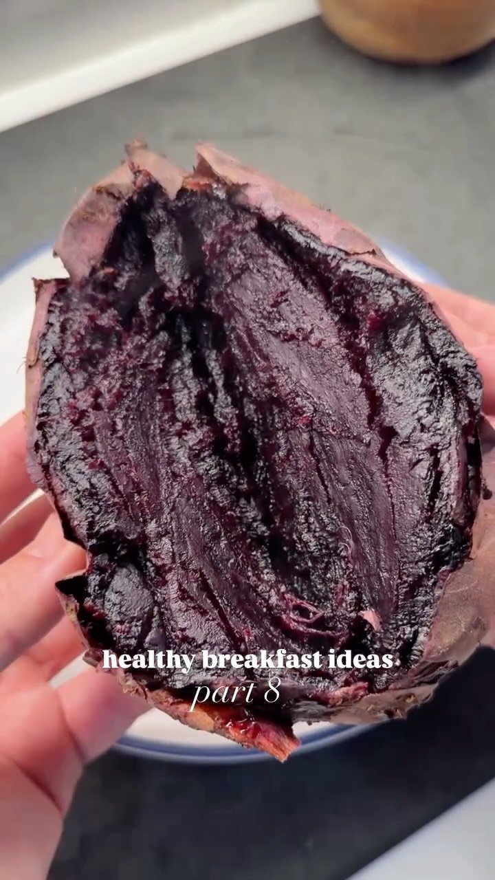 shredhappens 게시물 이미지: HIGH PROTEIN BREAKFAST SWEET POTATOES

Here’s...