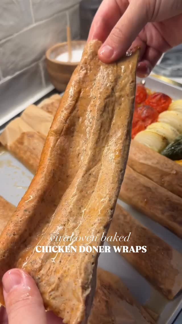 shredhappens 게시물 이미지: 💥Chicken Doner Wraps

If you love the viral...