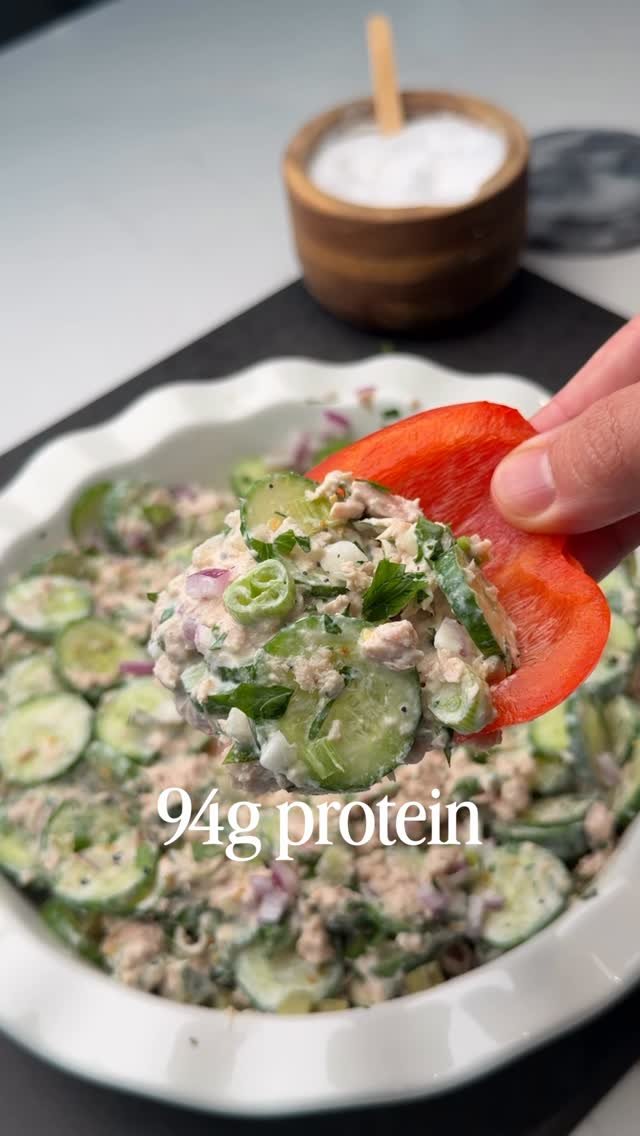 shredhappens 게시물 이미지: 🥒HIGH PROTEIN CUCUMBER TUNA SALAD

550...