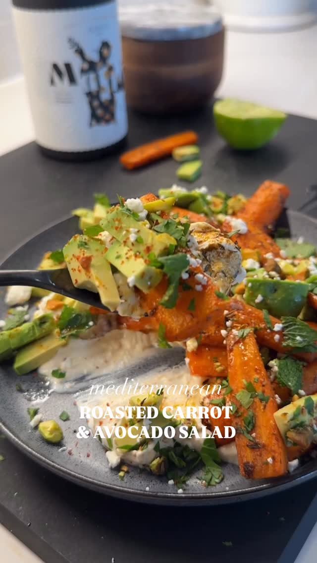 shredhappens 게시물 이미지: 🥕WARM MEDITERRANEAN CARROT SALAD

If you want...