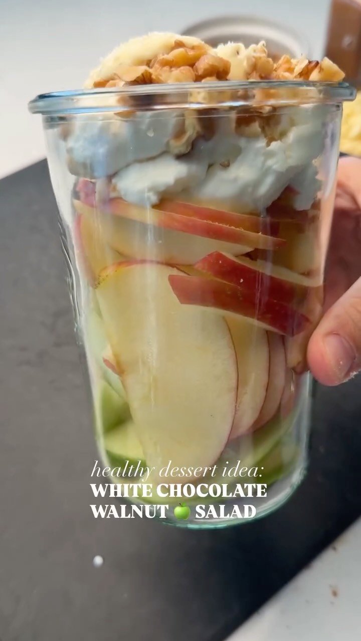 shredhappens 게시물 이미지: 🍏 White Chocolate Walnut Apple Salad

3...