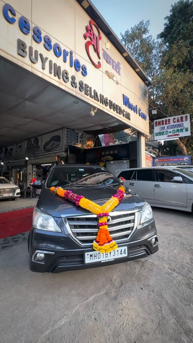 shree_cars_dombivli 게시물 이미지: TOYOTA INNOVA SOLD TO BADLAPUR😎
.
#usedcars...