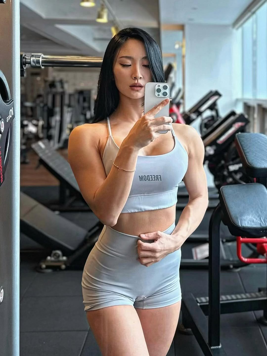 shu___nii 게시물 이미지: 80일 정도 남았다 💪