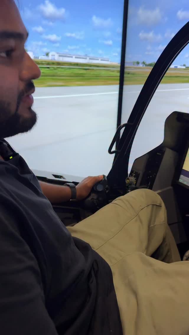 shutterdrives 게시물 이미지: How to fly a F-35 fighter plane? A sneak peak...