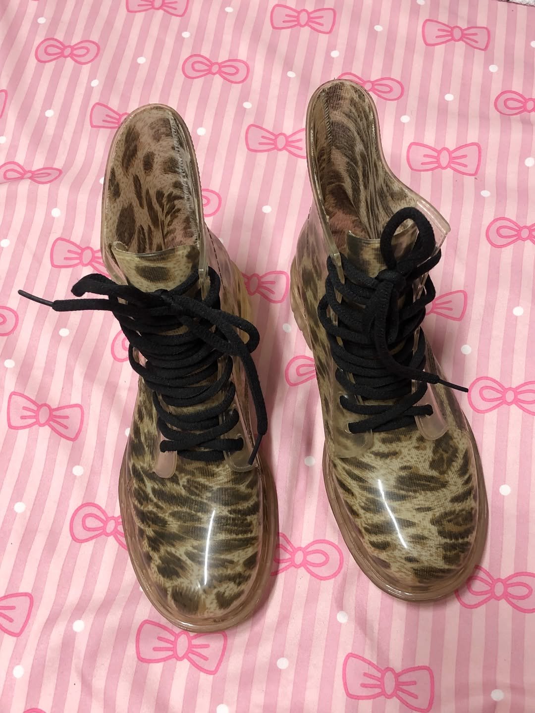 shy2ru_vtg 게시물 이미지: ♥ 

호피 워커 레인부츠

ฅ🐾  sɪᴢᴇ ••• 235 

ฅ🐾  ᴘʀɪᴄᴇ...