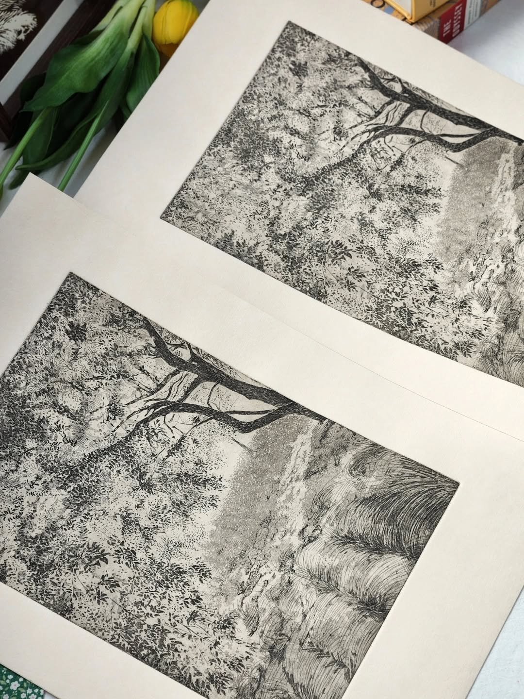 Photo by 시그니처프린트 판화그림공방 on December 09, 2025. May be a black-and-white image of text.