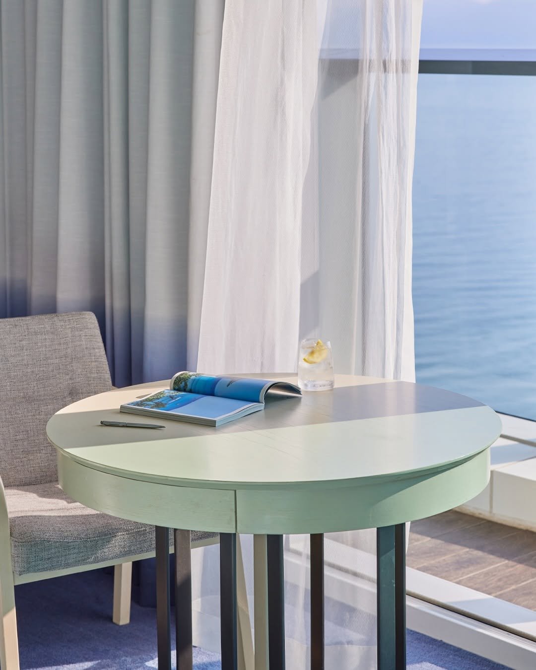 signiel_hotels 게시물 이미지: Moments with family, written across the...