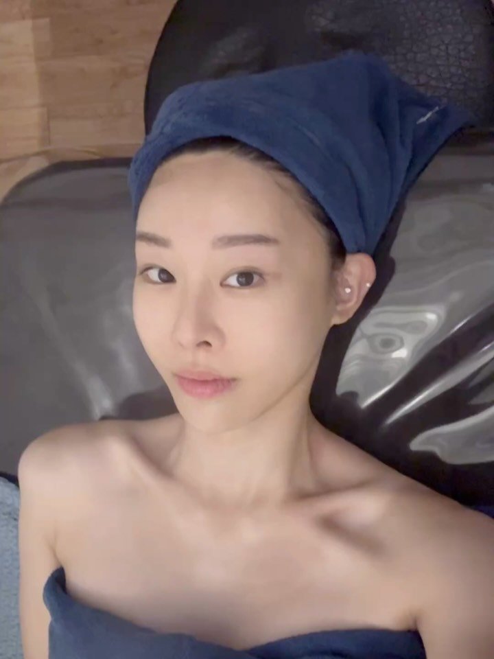 silky_health 게시물 이미지: 달리아 에스테틱 다녀왔어요🙈
요새 윤곽관리에 빠져 있는중😜
달리아에스테틱은...