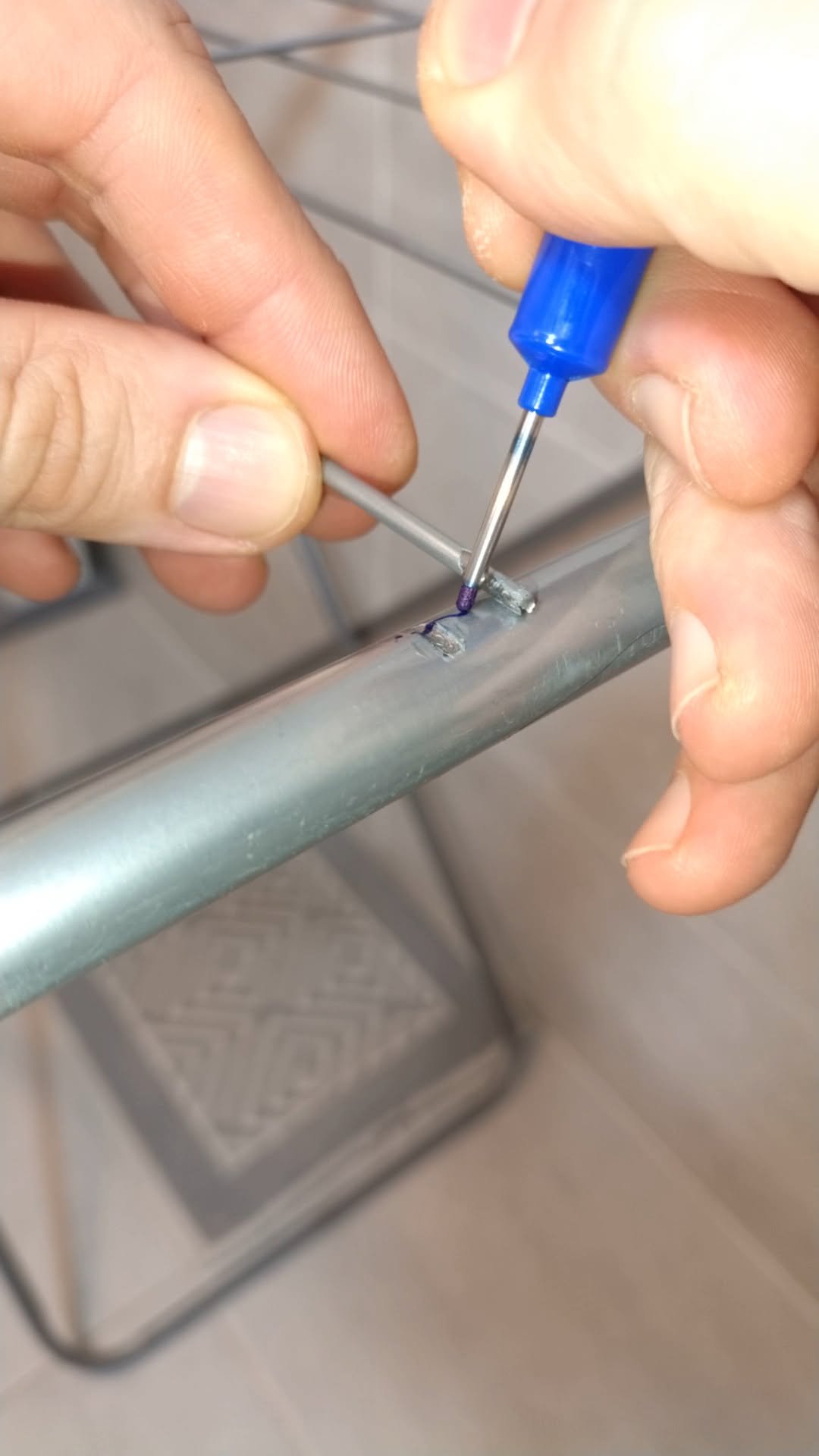 simple_creative22 게시물 이미지: New Ingenious Method for Reliable DIY Clothes...