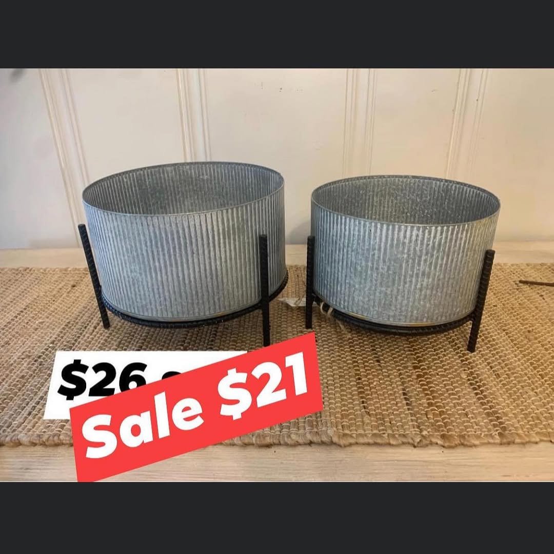 simplyhome 게시물 이미지: SALE! Visit us on Facebook to see all the...