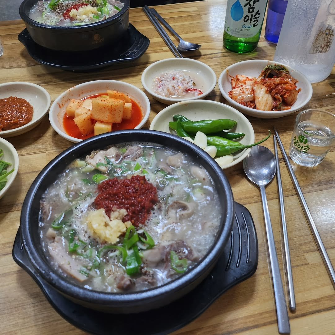 Photo by 신포동식당 on December 10, 2025.