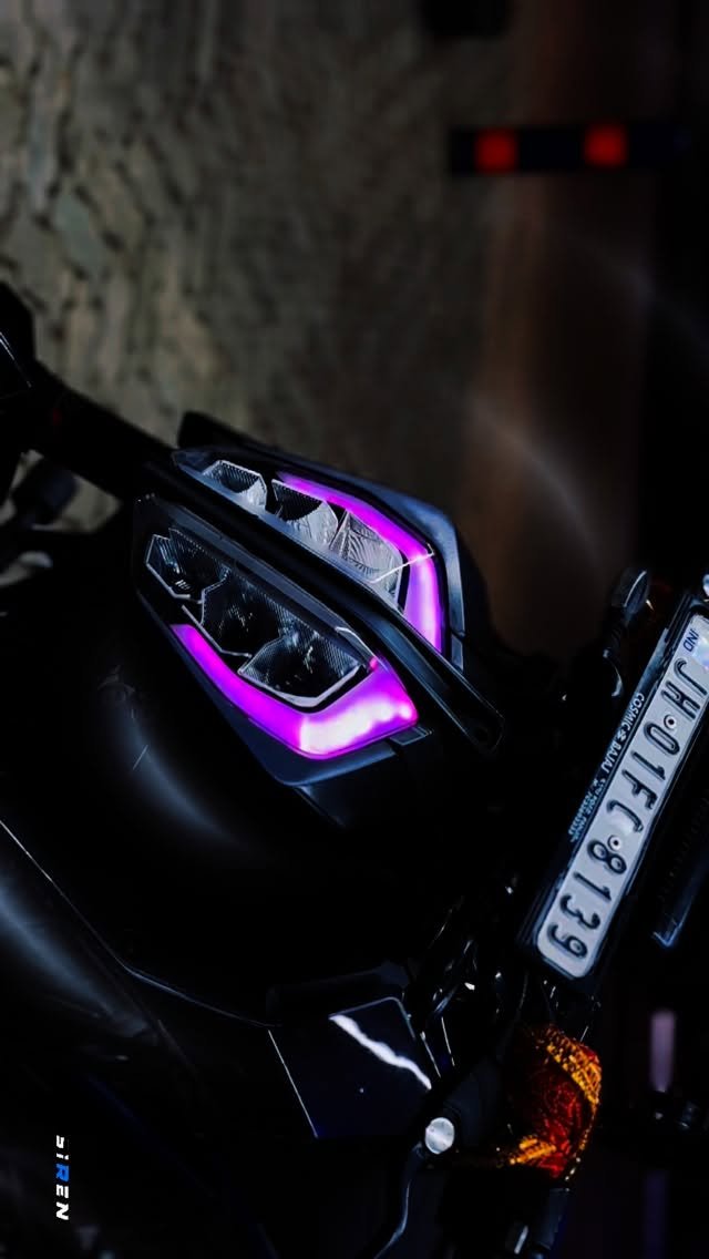 siren_390_ 게시물 이미지: “Rider’s fuel: Petrol ⛽️ for the tank, passion...