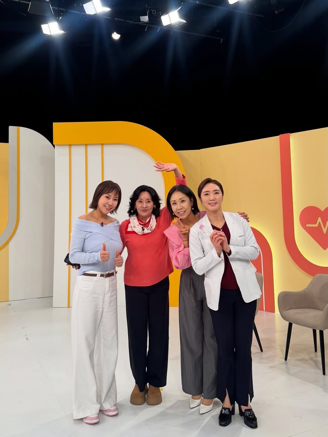 Photo by 서재화 한의사| 셀럽’s 엄지원장| 다이어트 on March 19, 2026. May be an image of one or more people, television, newsroom and text.