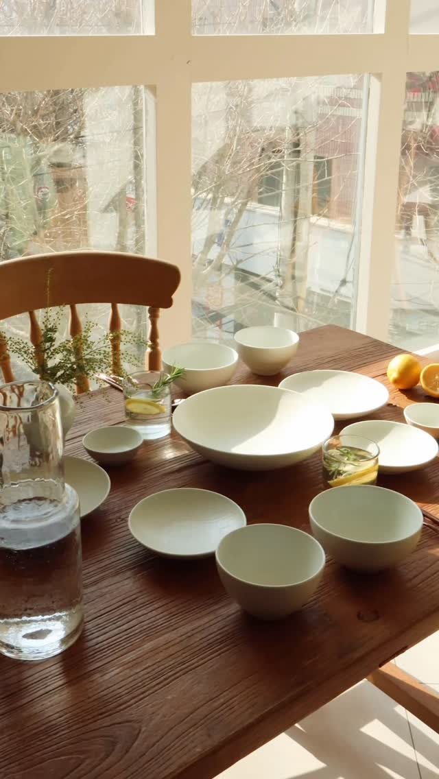 sjingg_ 게시물 이미지: 한식기의 끝, 영원한 클래식
하나를 사도 진짜 잘 샀다의 표본

광주요가...