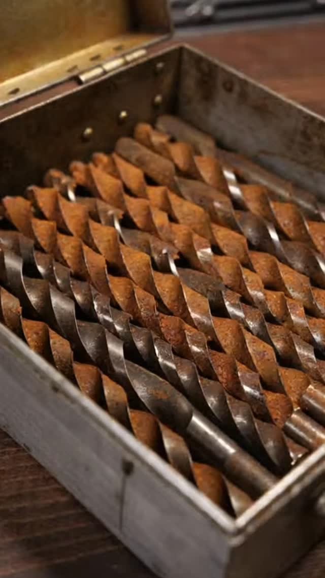 skill_panda_ 게시물 이미지: #PureShineGarage #ToyRestoration #RustRemoval...