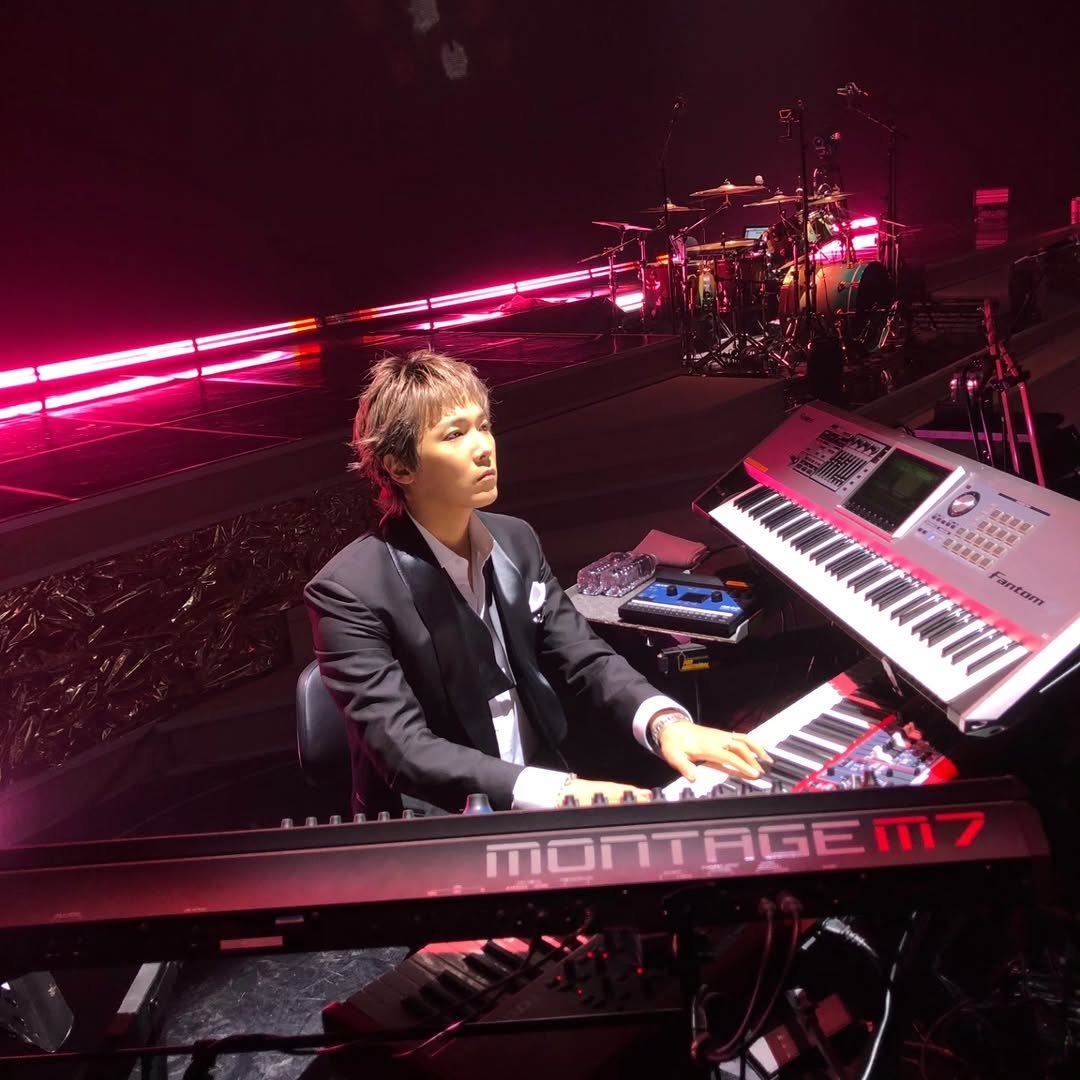 Photo by leehongki on December 27, 2025. May be an image of piano, concert and text.