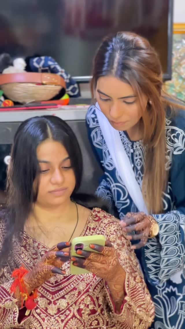 sm_beauty_salon_academy_03 게시물 이미지: Mini Vlog Marol To Bandra 🫶🏼
:
Makeup Artist...