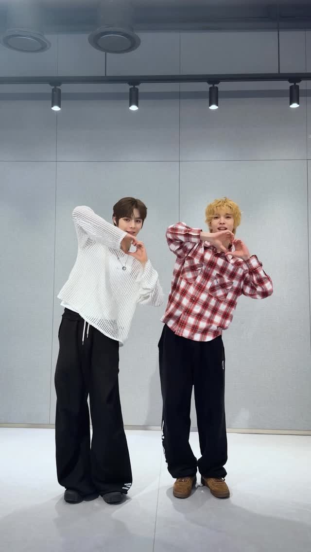 smtr25_official 게시물 이미지: ’We Go‘ 같이 할 사람?🙋‍♂️

#SMTR25
#FanMeetingTour...