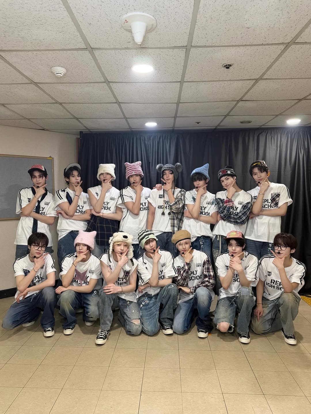 smtr25_official 게시물 이미지: DAY 3 오늘을 기억해🎓

#SMTR25
#FanMeetingTour...