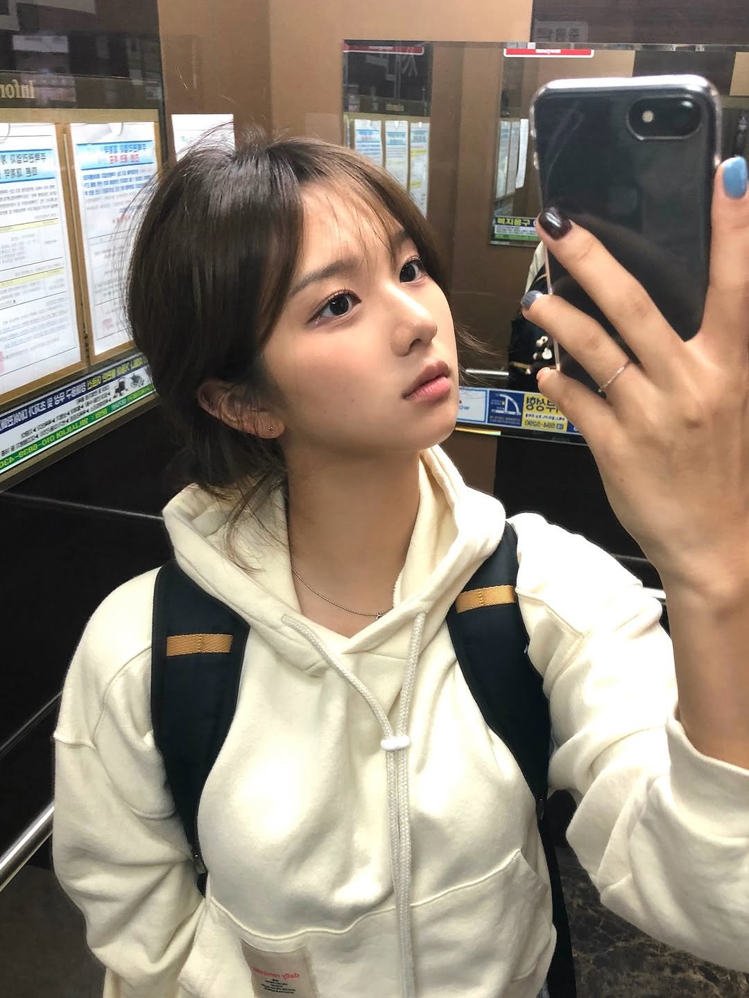 Photo by 김승우 on October 17, 2025.