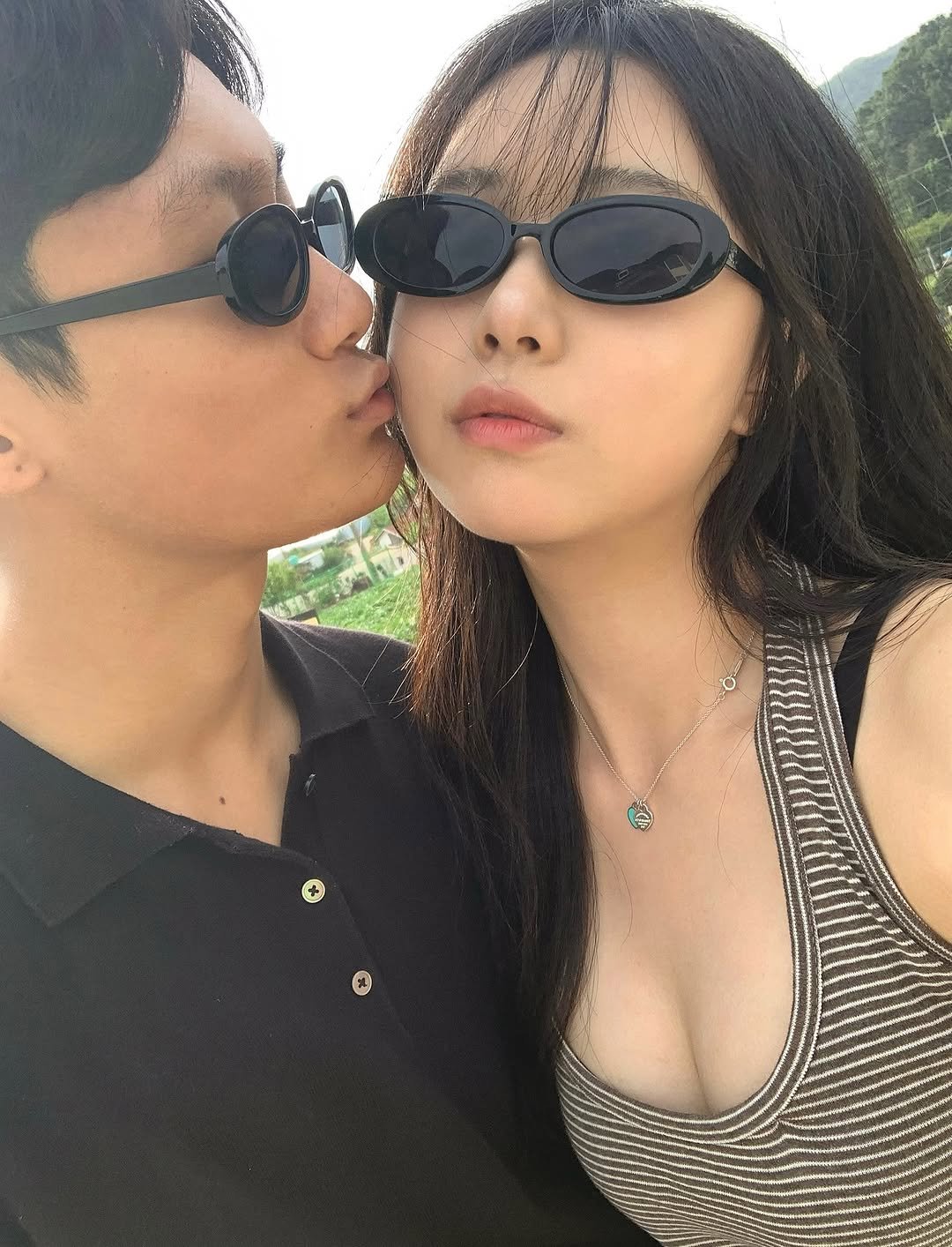 Photo shared by 송수빈 on August 06, 2025 tagging @_jun.w0n. May be an image of 2 people, people kissing and text.