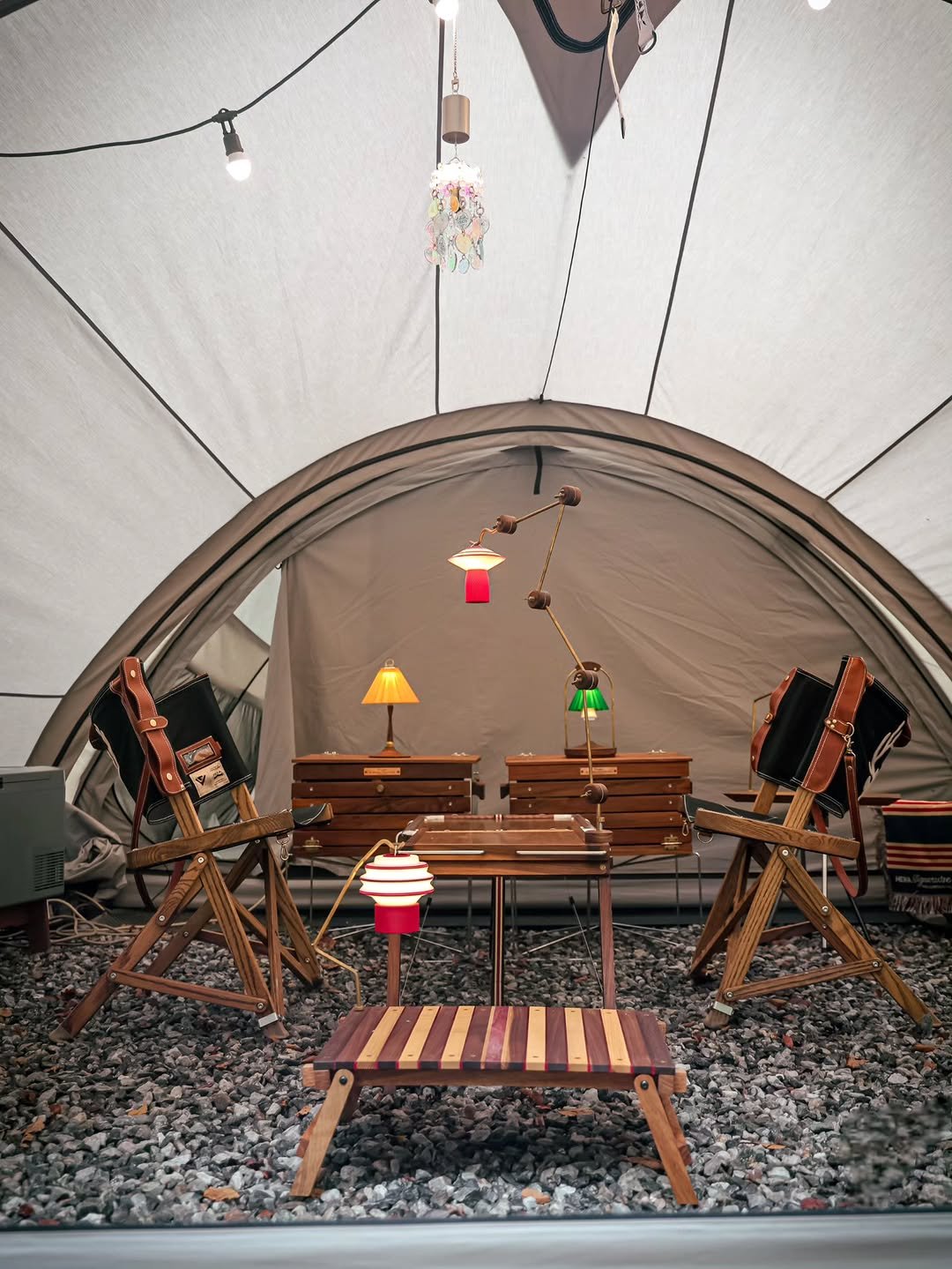 Photo by 러블리연 | 늘 함께하는 가족 캠핑 👨‍👩‍👦‍👦
감성캠핑▪️캠핑정보▪️캠핑장▪️여행 on November 06, 2025. May be an image of campsite, tent, deck chair, outdoors and text.