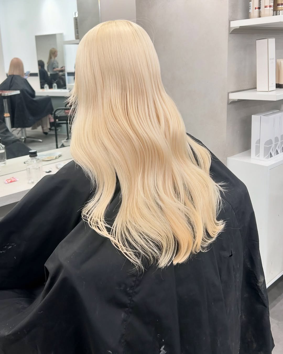 Photo by SOUSHI in sequence MIYASHITA PARK with @so4__0724.