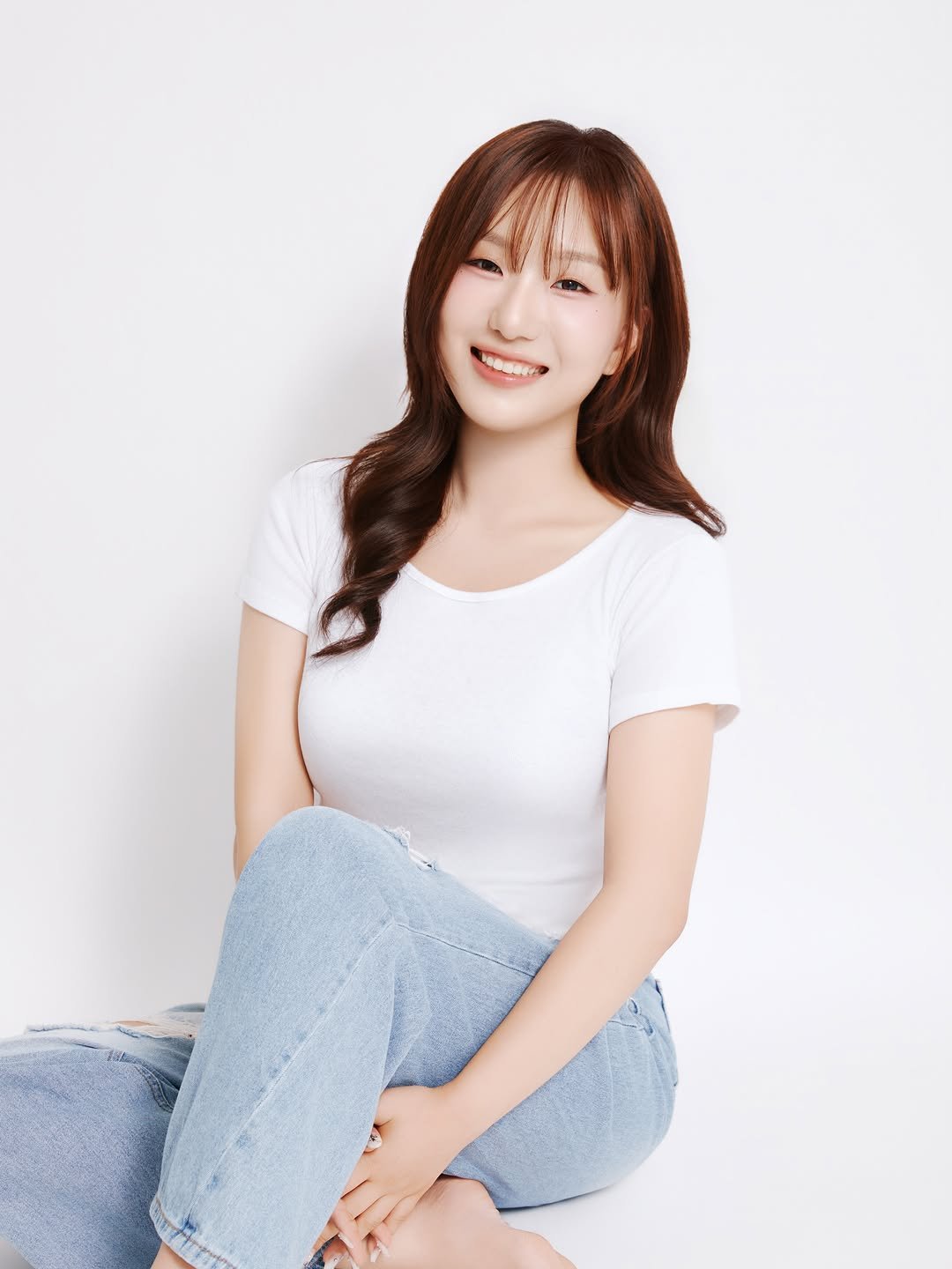 sodujinn 게시물 이미지: 요번에 나온 사진으로 프사를 바꿀까요 말까요? 흐음
