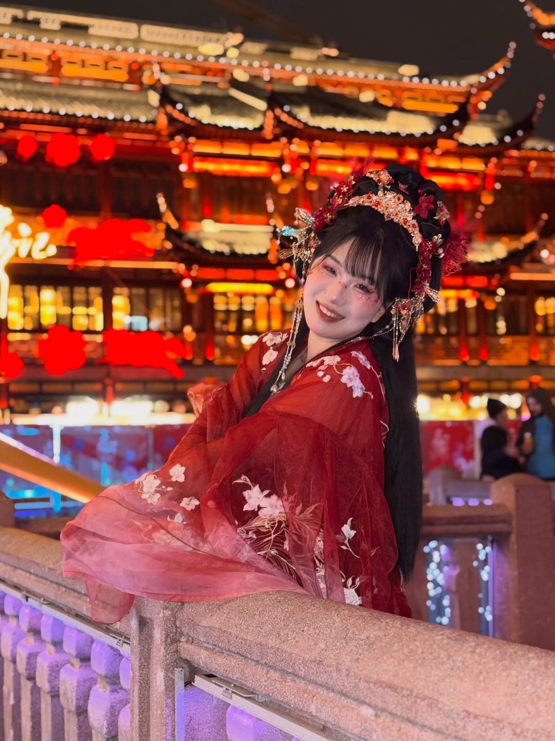 Photo by 소두진 on March 18, 2026. May be an image of Fushimi Inari Taisha, Tokyo Tower and text.