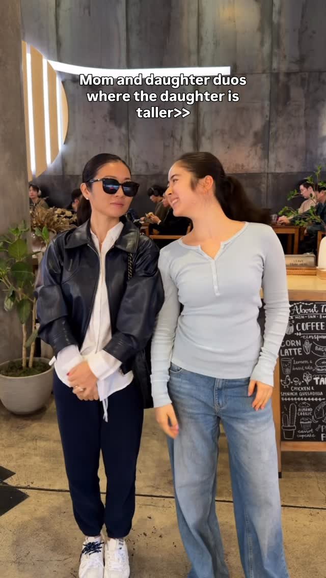 sofimanassyan 게시물 이미지: Should I do more dances with my mom? ❤️...